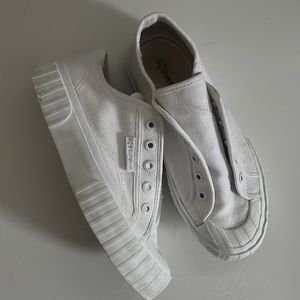 Superga 2630 Cotu Women’s size 6